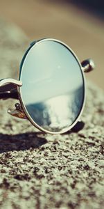 Sun,Reflection,Miscellanea,Miscellaneous,Sunglasses