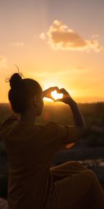 Sunset,Hands,Heart,Girl,Love