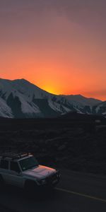 Sunset,Macro,Road,Mountains,Car,Suv