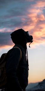 Sunset,Sky,Miscellanea,Miscellaneous,Gas Mask,Man,Mask