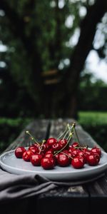 Sweet Cherry,Food,Cherry,Blur,Smooth,Plate