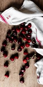 Sweet Cherry,Food,Cherry,Wood,Cloth,Fruit,Wooden