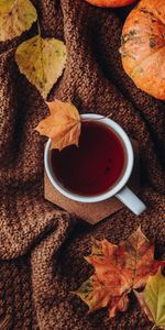 Tea,Autumn,Leaves,Miscellanea,Miscellaneous,Coziness,Comfort,Cup