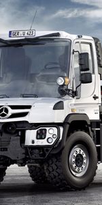 Transports,Voitures,Camions,Mercedes