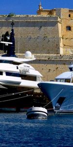 Transport,Yachts