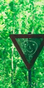 Trees,Miscellanea,Miscellaneous,Forest,Sign,Picture,Face,Drawing,Smile