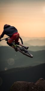 Trick,Helmet,Bounce,Jump,Bicycle,Sports,Cyclist