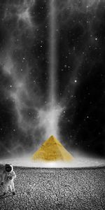 Universe,Photoshop,Pyramid,Planet,Astronaut