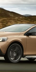 V40,Cross Country,Brown,Cars,Volvo