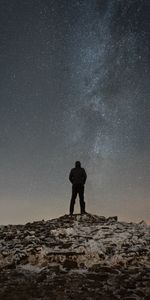 Vertex,Top,Silhouette,Miscellanea,Miscellaneous,Starry Sky,Human,Hill,Person