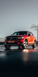 Тачки (Cars),Volvo Xc40,Красный,Вид Спереди,Автомобиль,Вольво (Volvo),Внедорожник