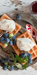 Waffles,Blueberry,Vienna Waffles,Viennese Waffles,Food,Desert,Berries