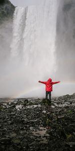 Water,Miscellanea,Miscellaneous,Waterfall,Rainbow,Spray,Human,Person