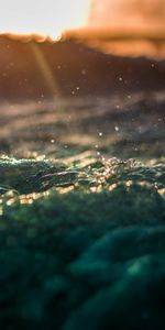 Water,Shine,Light,Miscellanea,Glare,Miscellaneous,Spray,Waves