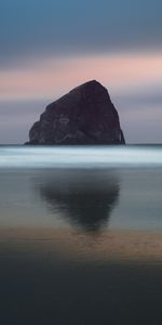 Water,Sky,Sea,Rock,Horizon,Nature