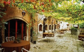 Dining Alfresco Venice  Italy
