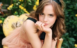 Emma Watson Widescreen (3)